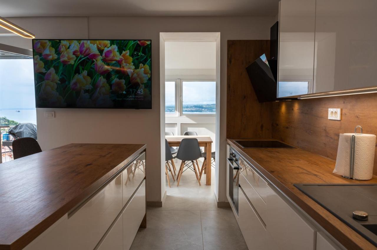 Capo Di Vista Apartment โคเปร์ ภายนอก รูปภาพ