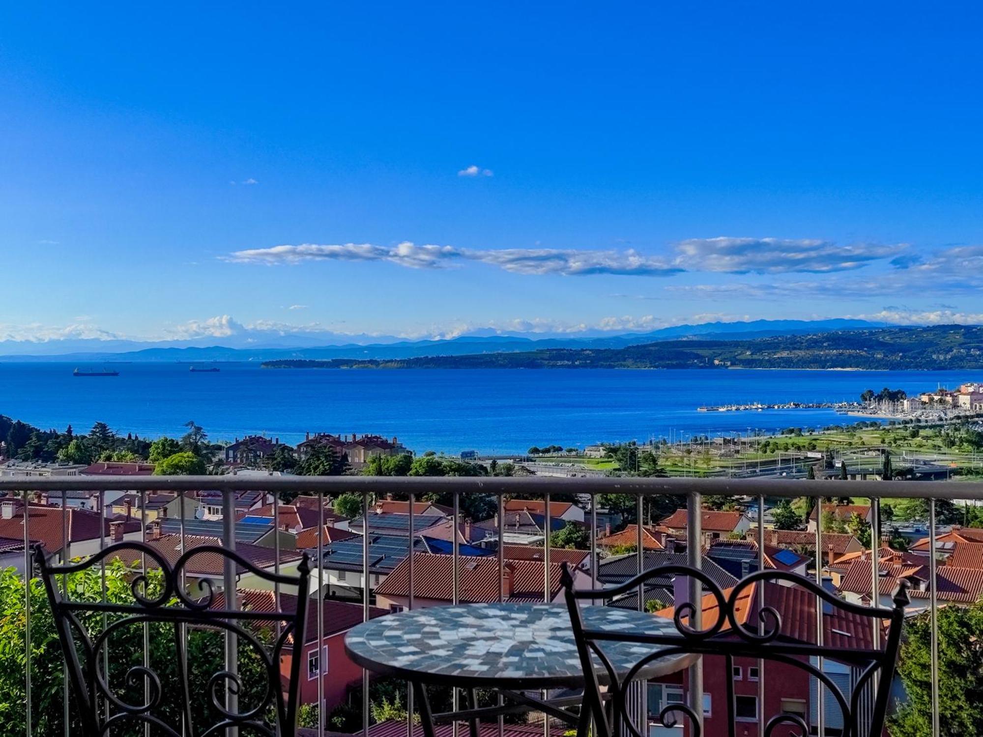 Capo Di Vista Apartment โคเปร์ ภายนอก รูปภาพ